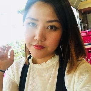 Meet your Posher, Hayeon